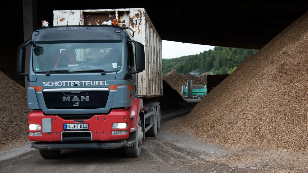 Schotter-Teufel Heizen mit Hackschnitzel