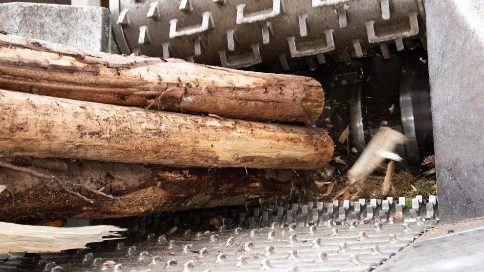 Schotter-Teufel Heizen mit Hackschnitzeln